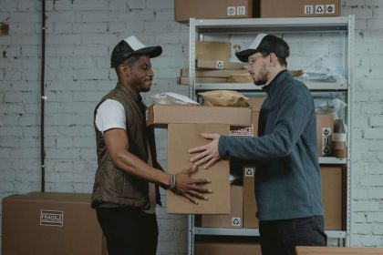 retail courier